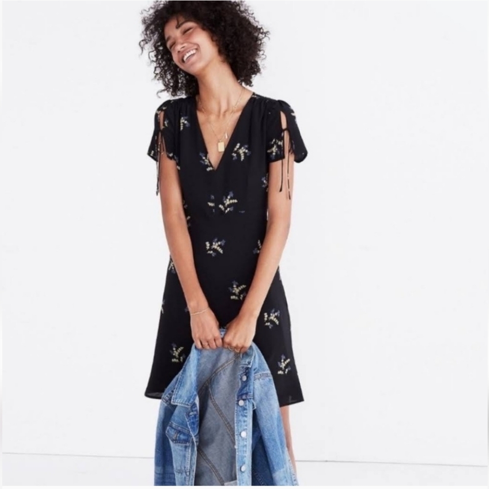 Madewell Black Floral Mini Dress 100% silk dress.